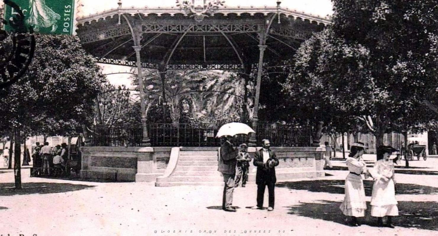 1521- Bone - Le Kiosque2 de la Musique.jpg